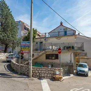 Iva Man Crikvenica