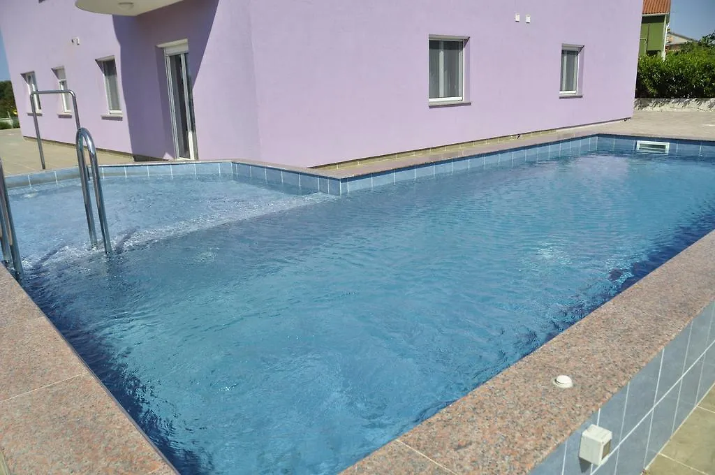 Vila In Lavanda Fazana
